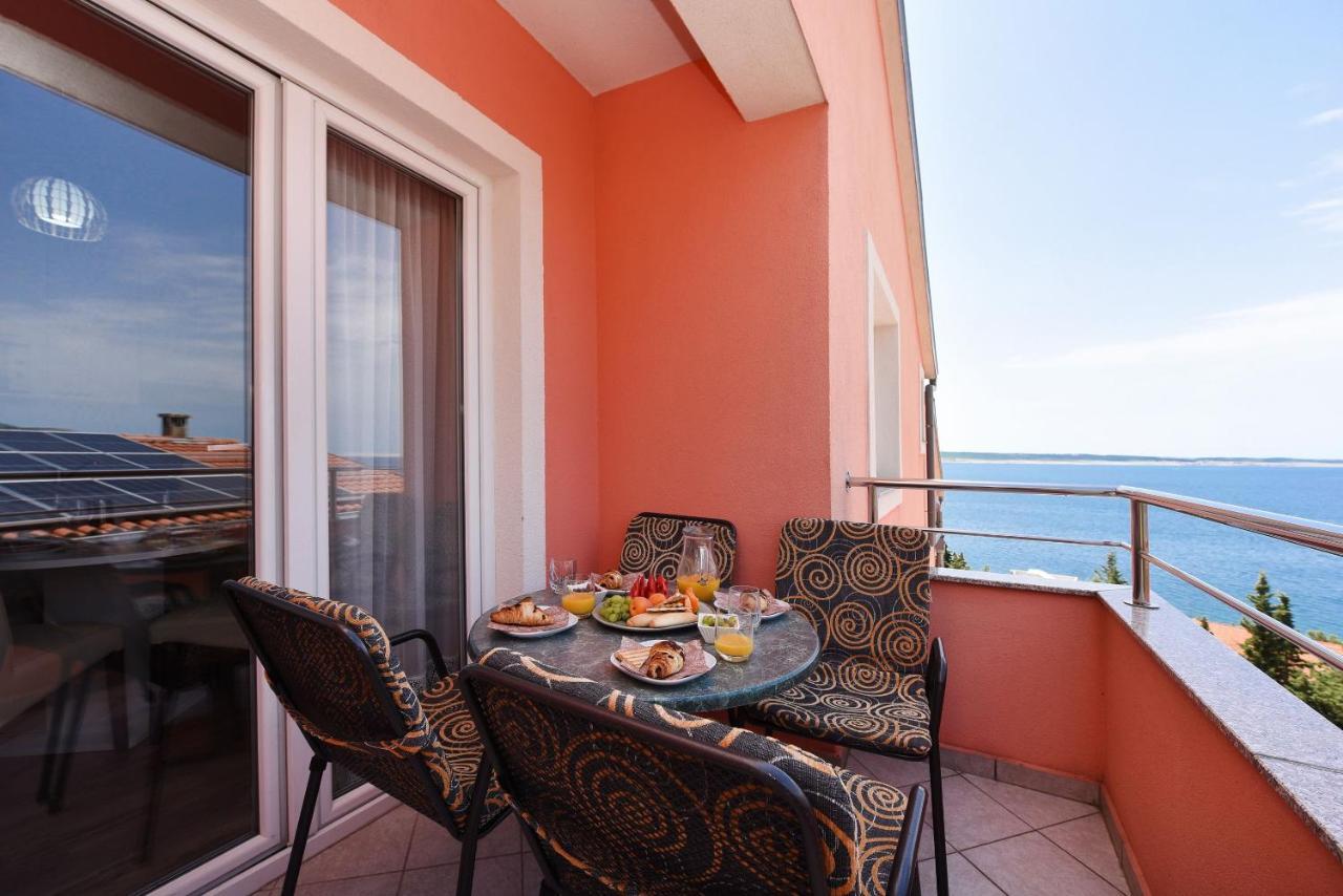 Apartments Amari Starigrad Paklenica Exterior photo
