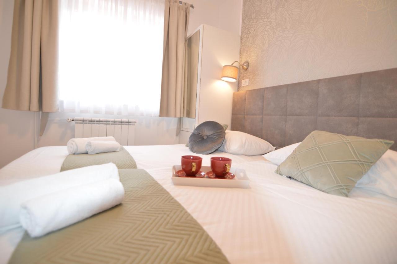 Apartments Amari Starigrad Paklenica Exterior photo