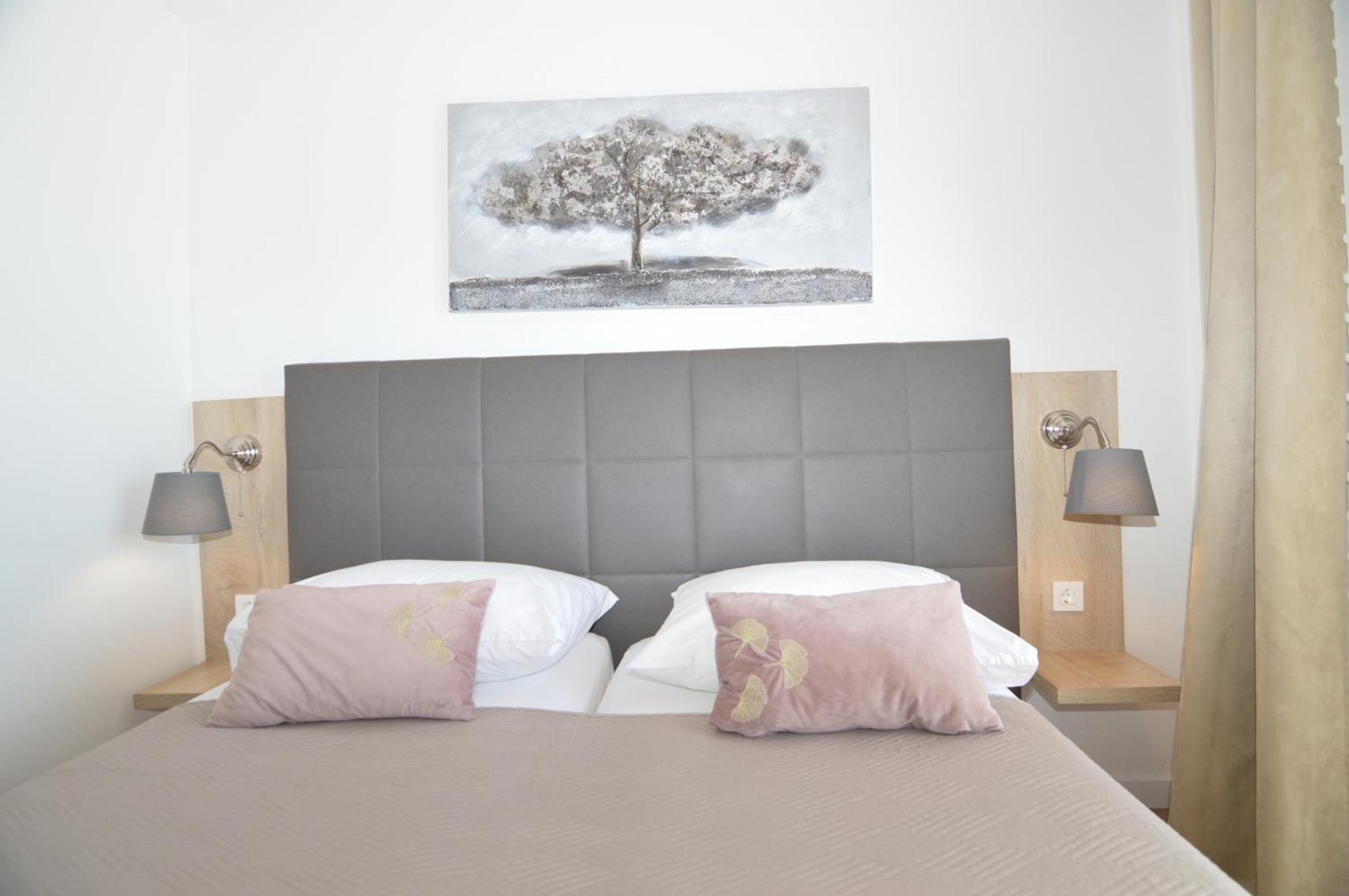 Apartments Amari Starigrad Paklenica Exterior photo