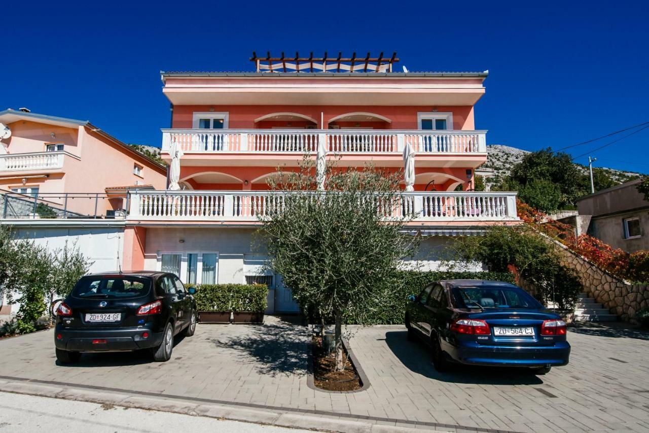 Apartments Amari Starigrad Paklenica Exterior photo